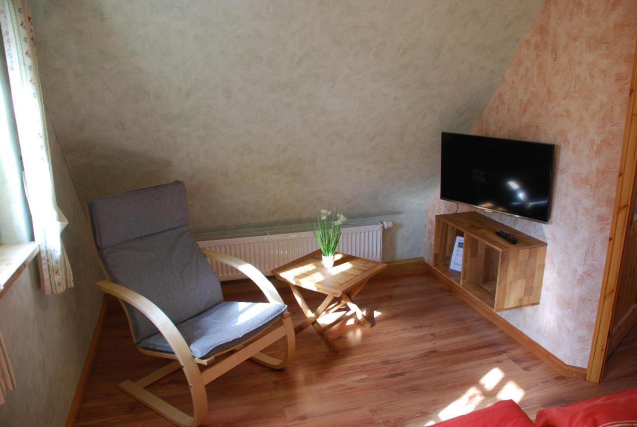Hotel Fh Am Osterbrunnen Hinterhermsdorf Zewnętrze zdjęcie
