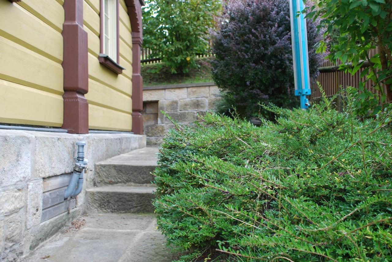 Hotel Fh Am Osterbrunnen Hinterhermsdorf Zewnętrze zdjęcie
